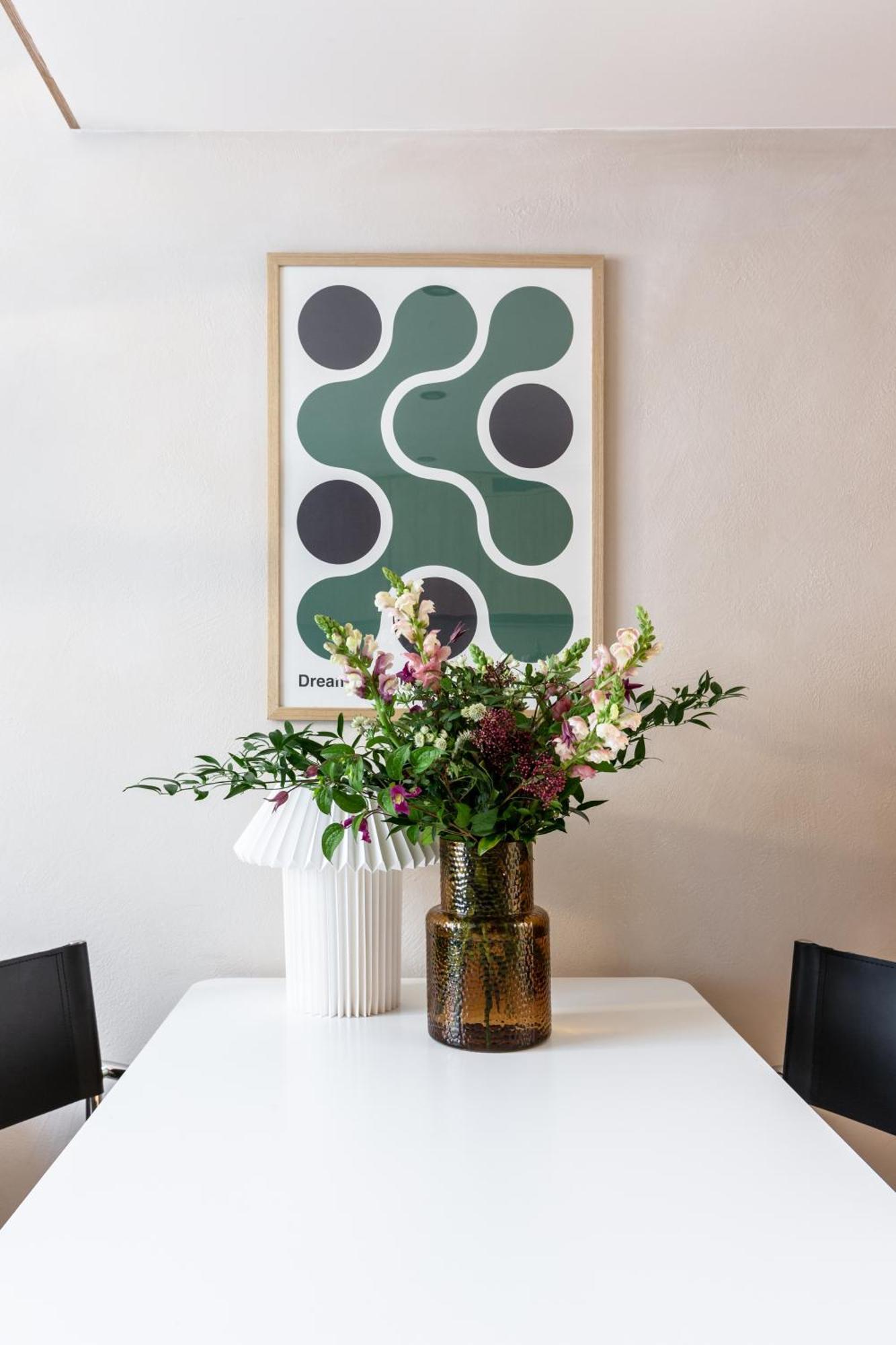 Turnkey I Charles Square Apartament